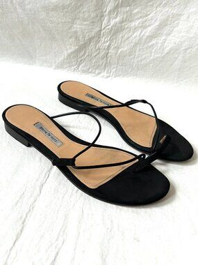 Emme Parsons sandals Susan IT 40 US womens 9 9.5 black leather toe loop flat